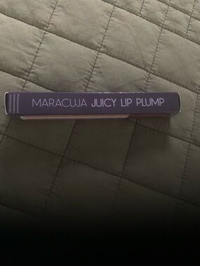 NIB Tarte Maracuja Juicy Lip Plump. Never used